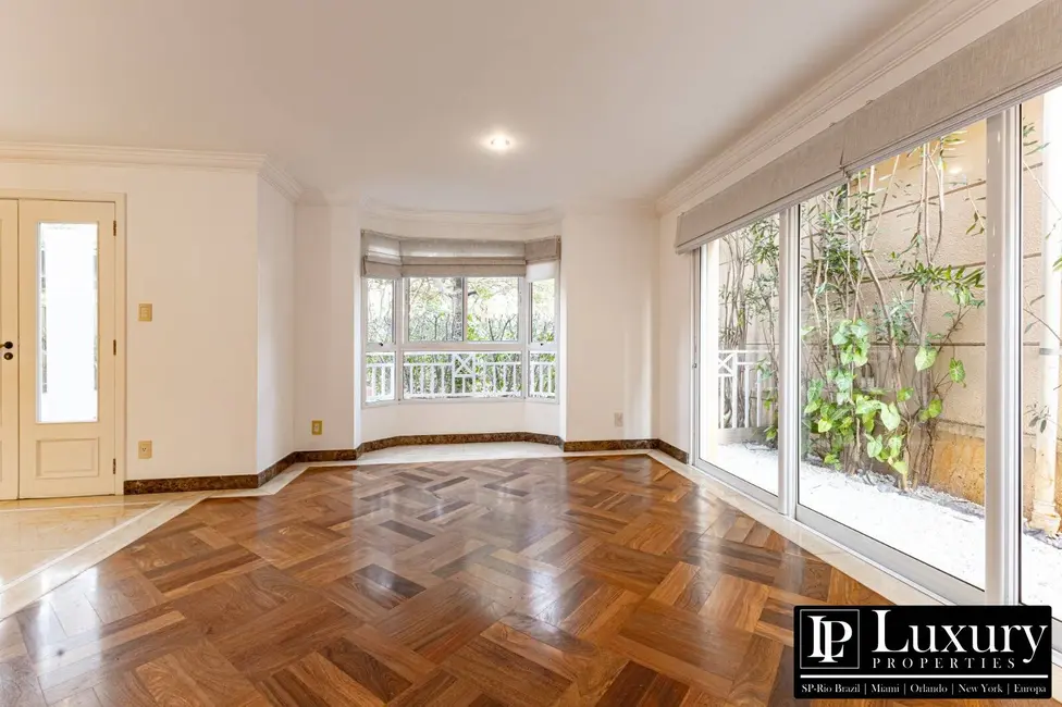 Foto 4 de Casa com 4 quartos à venda em Morumbi, São Paulo - SP