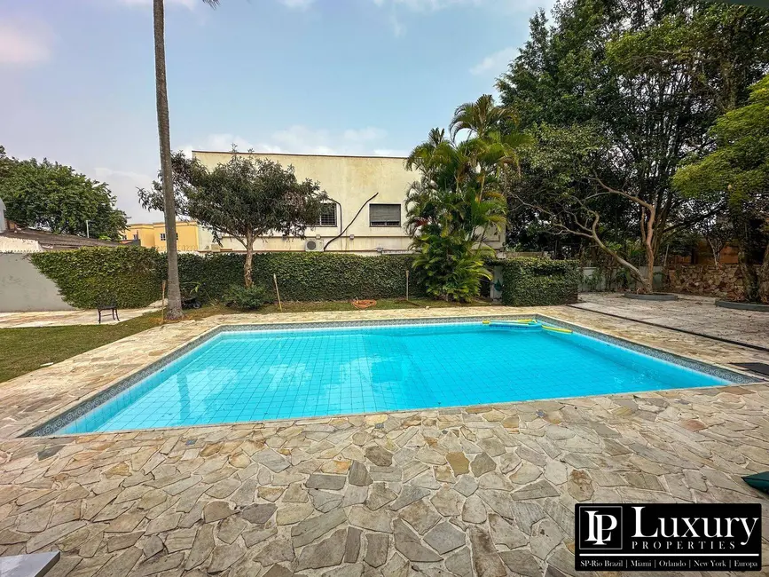 Casa com 5 quartos à venda e para alugar em Alto de Pinheiros, São Paulo - SP - imagem 9 Foto 9 de Casa com 5 quartos à venda e para alugar em Alto de Pinheiros, São Paulo - SP