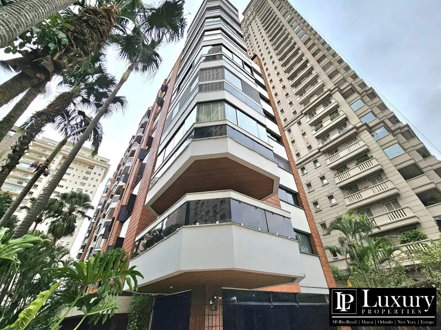 Apartamento com 3 quartos à venda, 155m2 em Jardim Europa, São Paulo - SP - imagem 1 Foto 1 de Apartamento com 3 quartos à venda, 155m2 em Jardim Europa, São Paulo - SP
