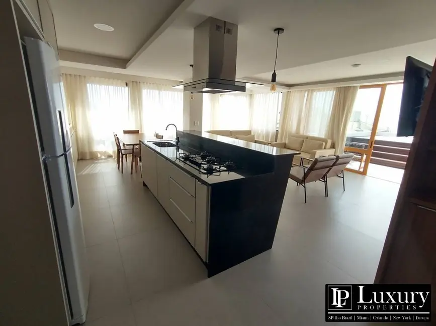 Foto 4 de Cobertura com 8 quartos à venda, 330m2 em Ingleses do Rio Vermelho, Florianopolis - SC
