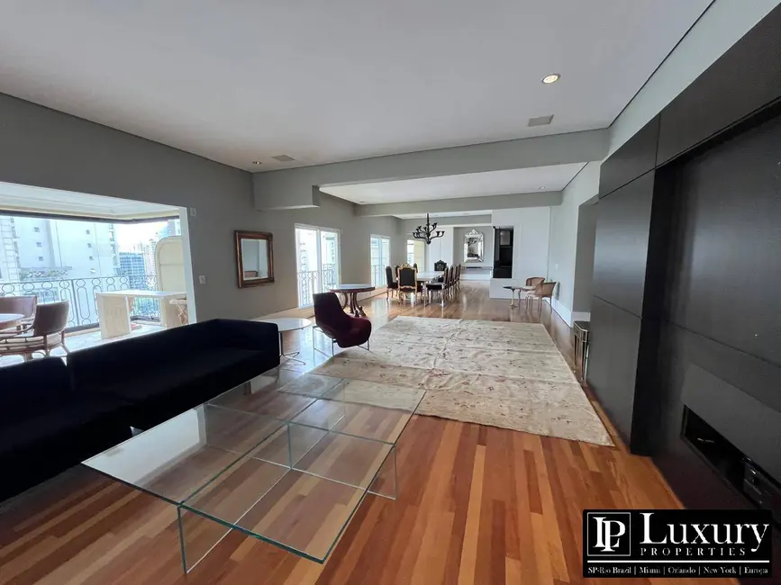 Foto 2 de Apartamento com 4 quartos para alugar, 522m2 em Itaim Bibi, São Paulo - SP