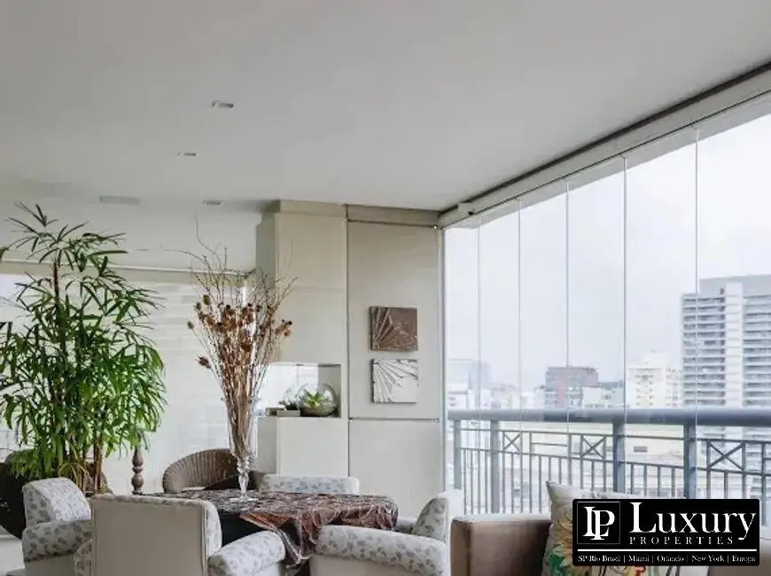 Foto 6 de Apartamento com 4 quartos à venda, 369m2 em Vila Nova Conceição, São Paulo - SP