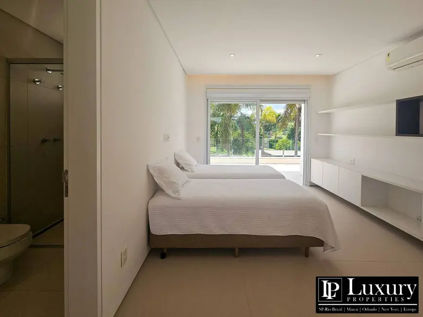 Foto 6 de Casa de Condomínio com 5 quartos à venda em Itupeva - SP