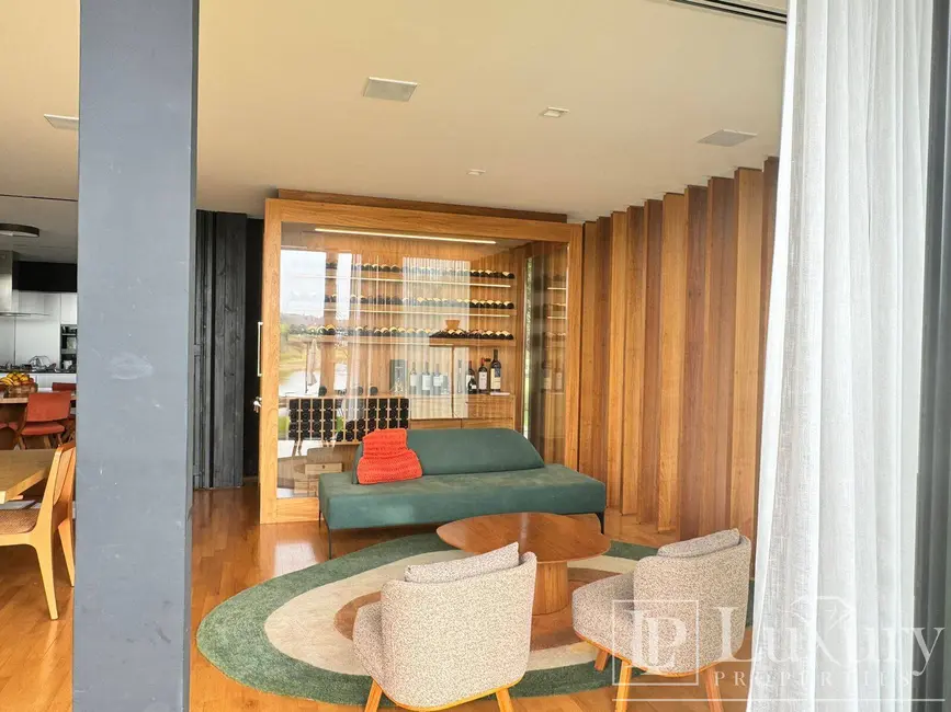 Foto 8 de Casa com 5 quartos para alugar em Porto Feliz - SP