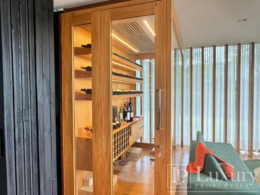 Foto 9 de Casa com 5 quartos para alugar em Porto Feliz - SP
