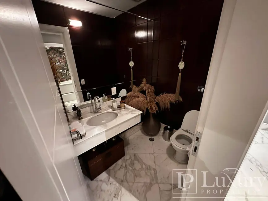 Apartamento com 3 quartos à venda, 465m2 em Jardim Europa, São Paulo - SP - imagem 7 Foto 7 de Apartamento com 3 quartos à venda, 465m2 em Jardim Europa, São Paulo - SP