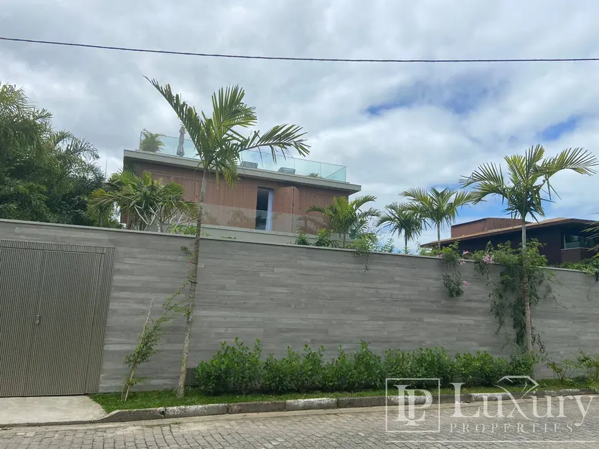 Foto 4 de Casa com 4 quartos à venda em Sao Sebastiao - SP