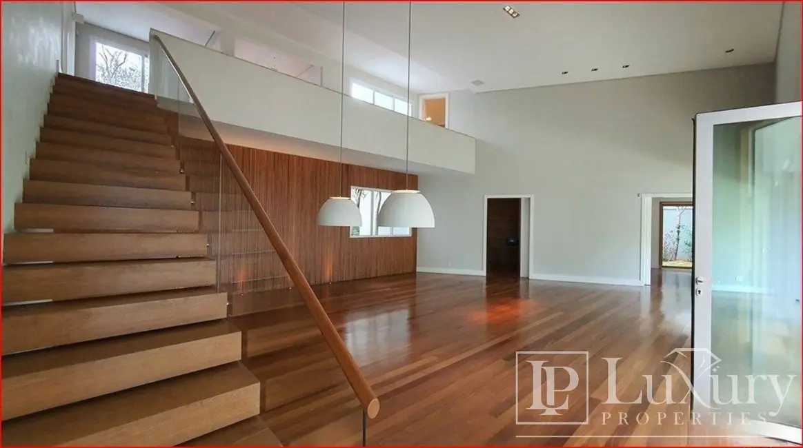 Casa com 4 quartos à venda em Jardim Luzitânia, São Paulo - SP - imagem 5 Foto 5 de Casa com 4 quartos à venda em Jardim Luzitânia, São Paulo - SP