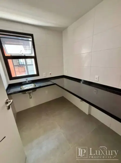 Foto 2 de Casa de Condomínio com 3 quartos à venda em Vila Madalena, São Paulo - SP