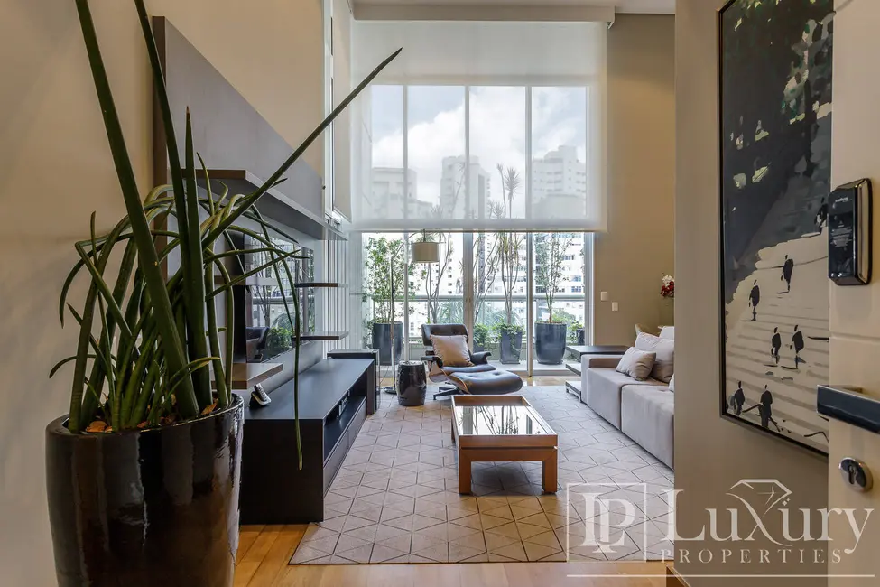 Apartamento com 2 quartos para alugar, 134m2 em Vila Nova Conceição, São Paulo - SP - imagem 1 Foto 1 de Apartamento com 2 quartos para alugar, 134m2 em Vila Nova Conceição, São Paulo - SP