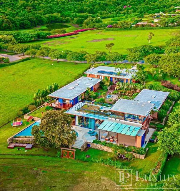 Foto 1 de Casa de Condomínio com 6 quartos à venda em Porto Feliz - SP