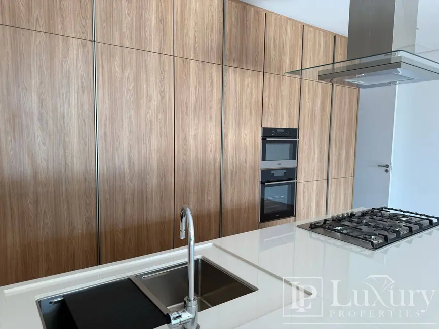 Apartamento com 3 quartos à venda, 460m2 em Porto Feliz - SP - imagem 4 Foto 4 de Apartamento com 3 quartos à venda, 460m2 em Porto Feliz - SP