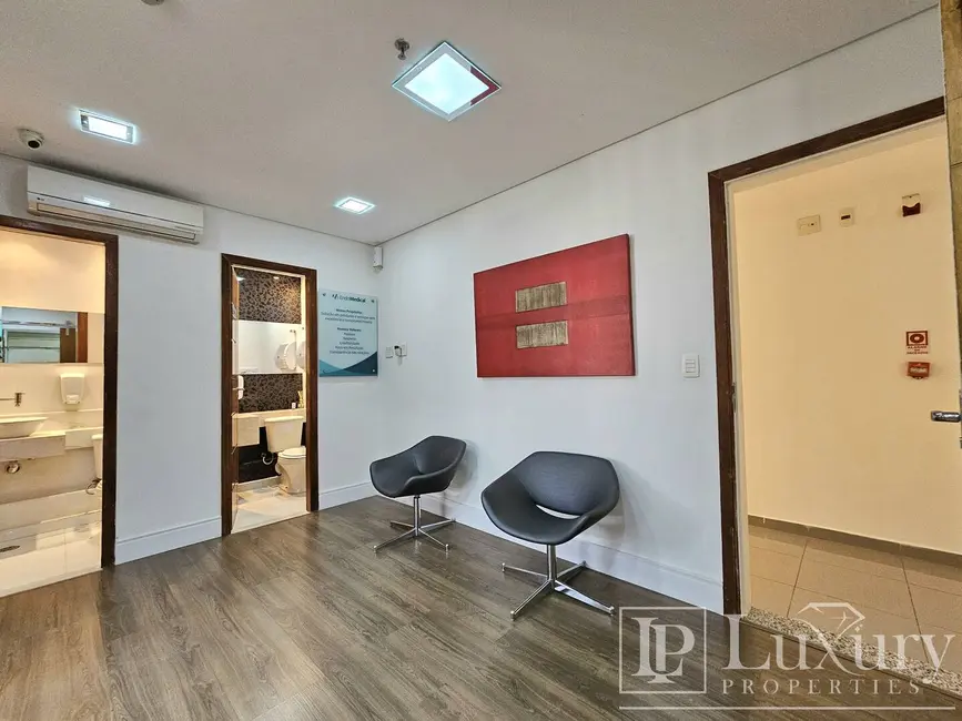 Sala Comercial à venda, 151m2 em Indianópolis, São Paulo - SP - imagem 3 Foto 3 de Sala Comercial à venda, 151m2 em Indianópolis, São Paulo - SP