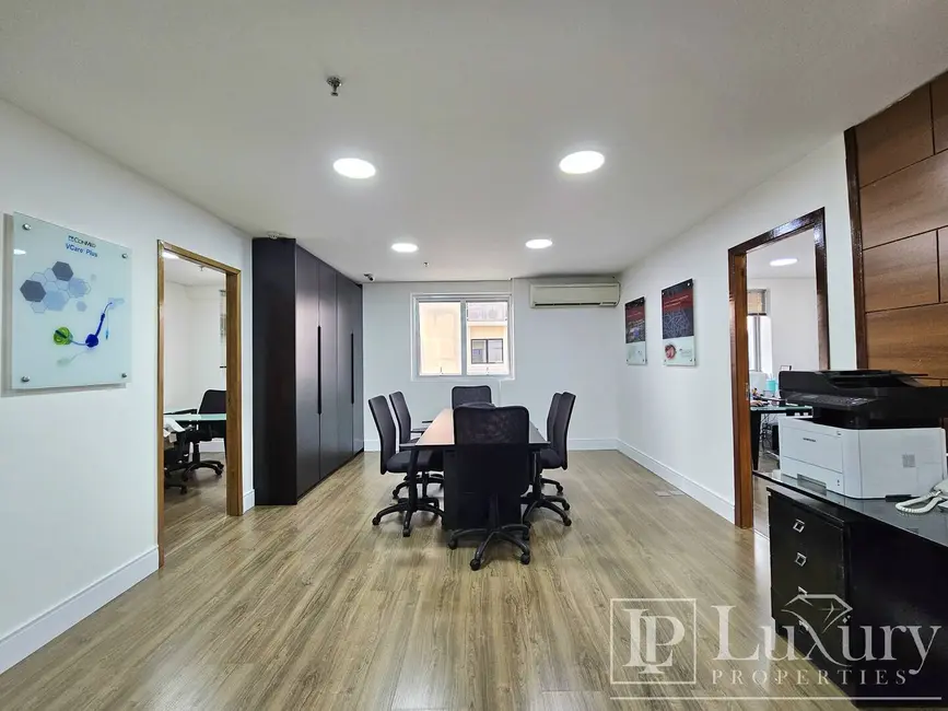 Sala Comercial à venda, 151m2 em Indianópolis, São Paulo - SP - imagem 5 Foto 5 de Sala Comercial à venda, 151m2 em Indianópolis, São Paulo - SP