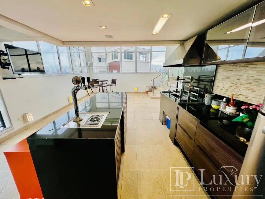 Foto 9 de Apartamento com 4 quartos para alugar, 340m2 em Tatuapé, São Paulo - SP