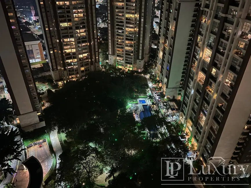 Foto 6 de Apartamento com 4 quartos para alugar, 340m2 em Tatuapé, São Paulo - SP