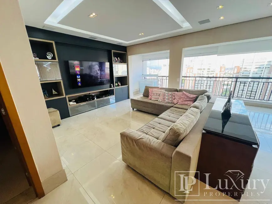 Foto 3 de Apartamento com 4 quartos para alugar, 340m2 em Tatuapé, São Paulo - SP