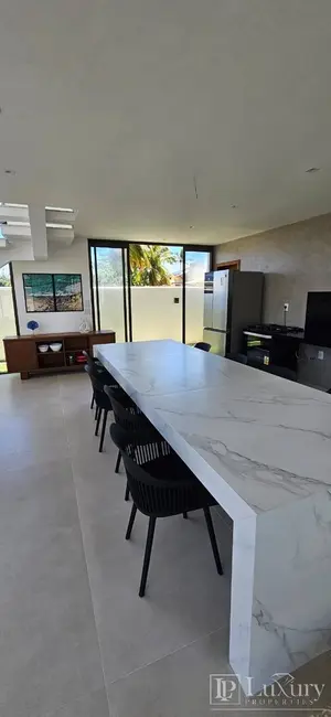 Foto 6 de Casa com 7 quartos à venda em Camacari - BA