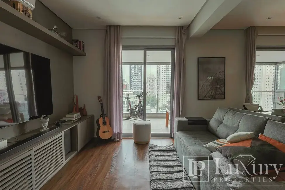 Apartamento com 2 quartos à venda, 182m2 em Vila Nova Conceição, São Paulo - SP - imagem 3 Foto 3 de Apartamento com 2 quartos à venda, 182m2 em Vila Nova Conceição, São Paulo - SP