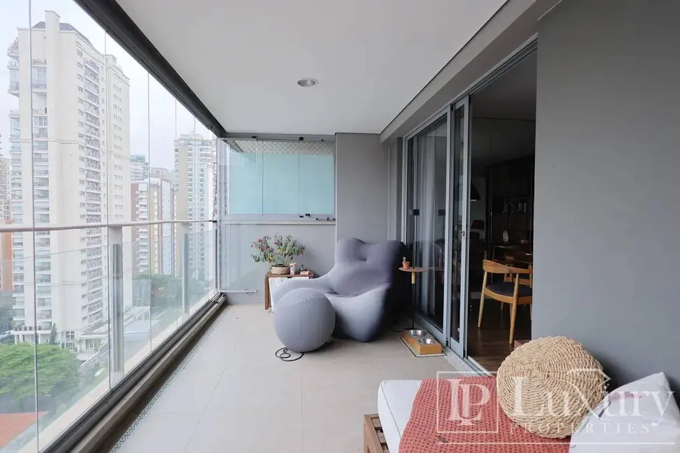 Apartamento com 2 quartos à venda, 182m2 em Vila Nova Conceição, São Paulo - SP - imagem 1 Foto 1 de Apartamento com 2 quartos à venda, 182m2 em Vila Nova Conceição, São Paulo - SP