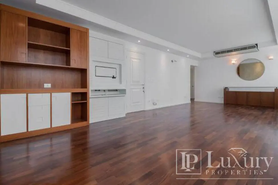 Foto 2 de Apartamento com 3 quartos à venda, 140m2 em Vila Suzana, São Paulo - SP