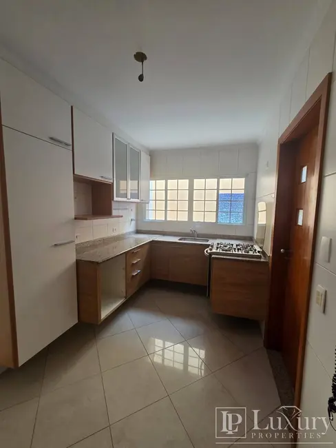 Foto 4 de Casa de Condomínio com 3 quartos para alugar em Itaim Bibi, São Paulo - SP