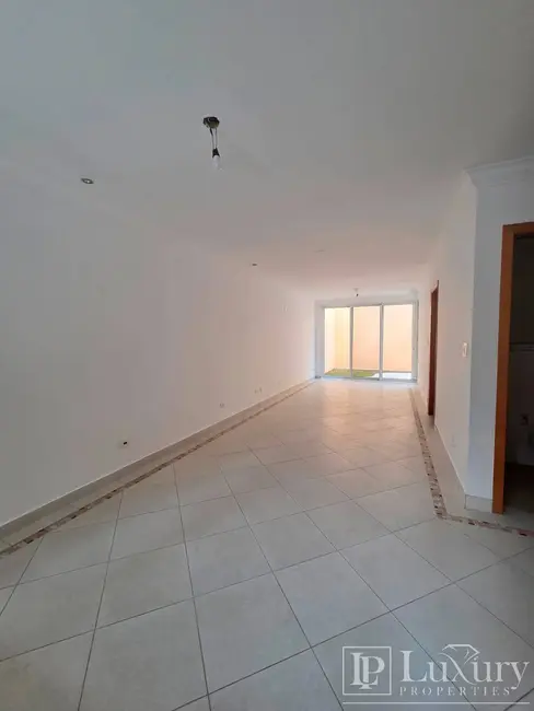 Foto 2 de Casa de Condomínio com 3 quartos para alugar em Itaim Bibi, São Paulo - SP