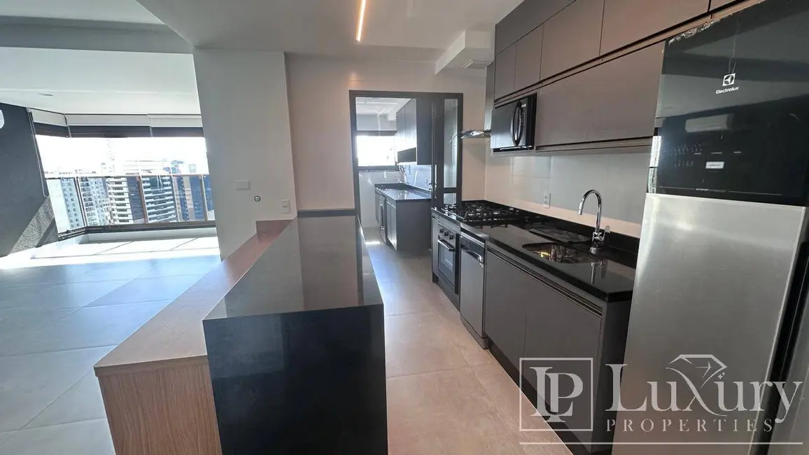 Foto 6 de Apartamento com 3 quartos para alugar, 132m2 em Bela Vista, São Paulo - SP