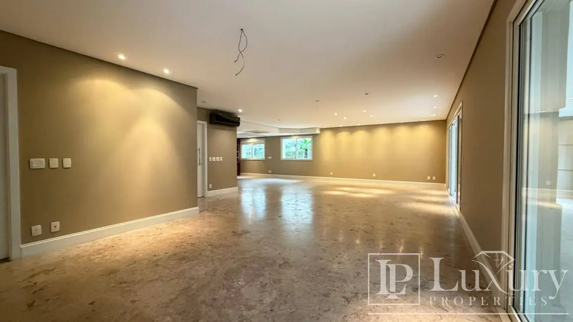 Foto 6 de Apartamento com 4 quartos para alugar, 320m2 em Vila Nova Conceição, São Paulo - SP