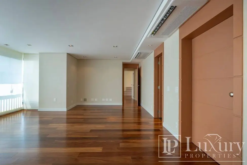 Apartamento com 2 quartos à venda e para alugar, 147m2 em Itaim Bibi, São Paulo - SP - imagem 8 Foto 8 de Apartamento com 2 quartos à venda e para alugar, 147m2 em Itaim Bibi, São Paulo - SP