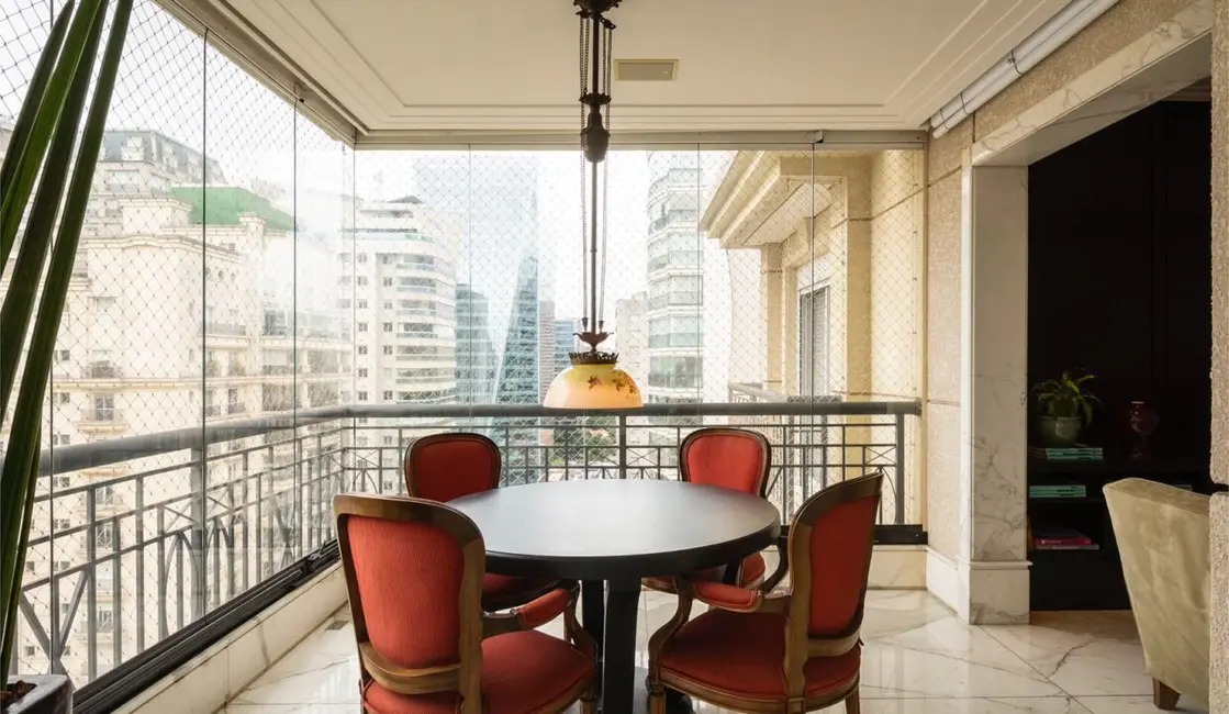 Foto 6 de Apartamento com 3 quartos à venda, 333m2 em Itaim Bibi, São Paulo - SP