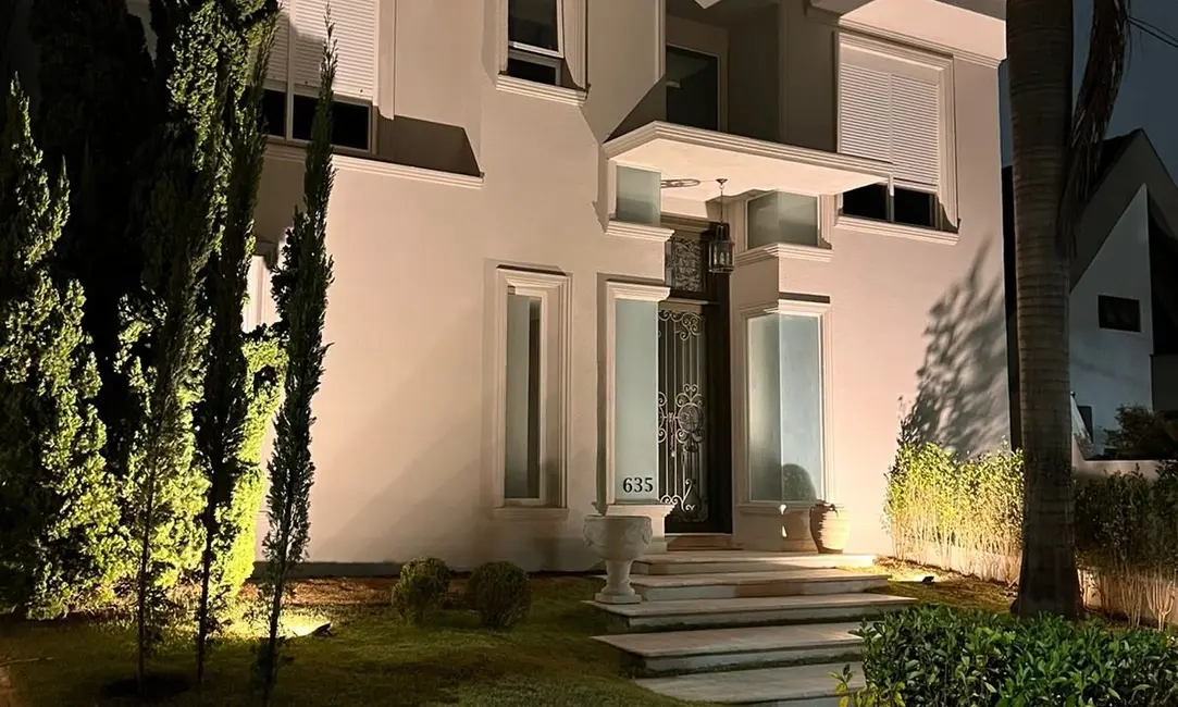 Foto 2 de Casa de Condomínio com 5 quartos à venda e para alugar em Alphaville Residencial Dois, Barueri - SP