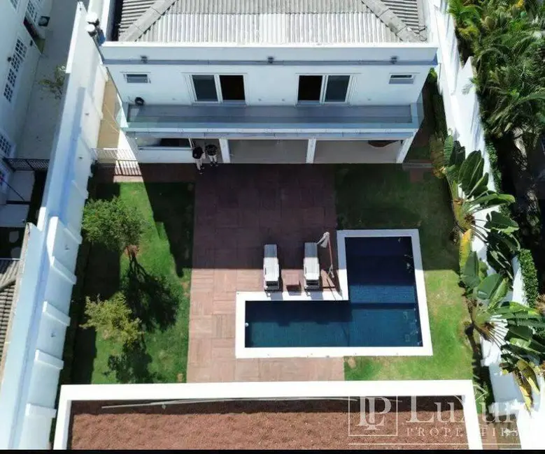 Casa de Condomínio com 4 quartos à venda e para alugar em Alphaville Residencial Zero, Barueri - SP - imagem 4 Foto 4 de Casa de Condomínio com 4 quartos à venda e para alugar em Alphaville Residencial Zero, Barueri - SP