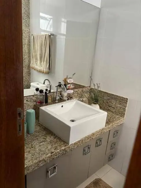 Apartamento com 2 quartos à venda, 80m2 em Shell, Linhares - ES - imagem 3 Foto 3 de Apartamento com 2 quartos à venda, 80m2 em Shell, Linhares - ES