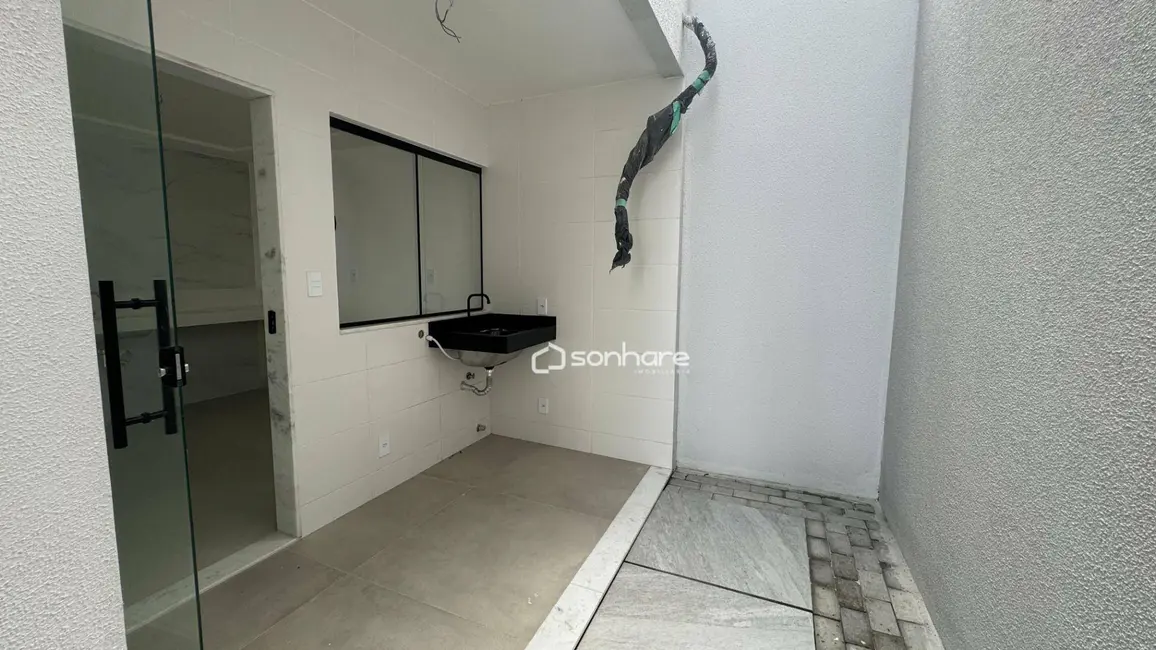 Casa com 3 quartos à venda, 53m2 em Linhares - ES - imagem 5 Foto 5 de Casa com 3 quartos à venda, 53m2 em Linhares - ES