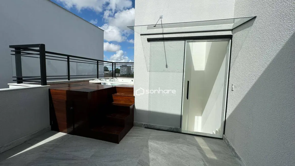 Casa com 3 quartos à venda, 291m2 em Linhares - ES - imagem 9 Foto 9 de Casa com 3 quartos à venda, 291m2 em Linhares - ES