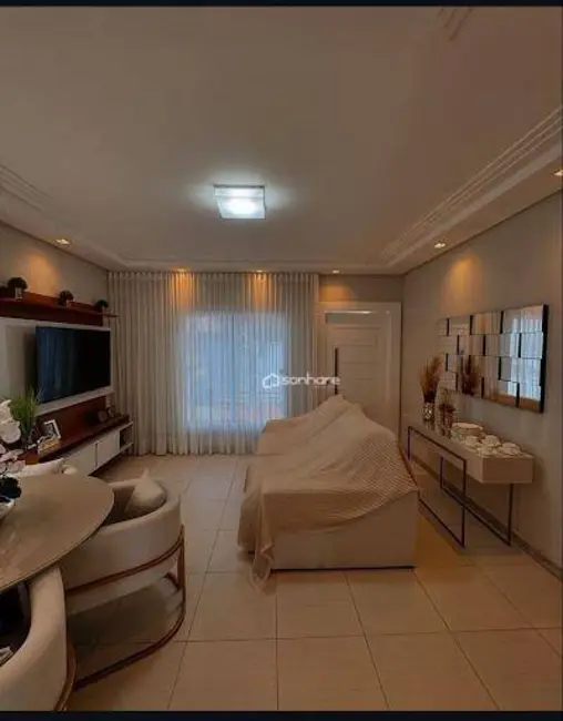 Casa com 3 quartos à venda, 360m2 em Planalto, Linhares - ES - imagem 9 Foto 9 de Casa com 3 quartos à venda, 360m2 em Planalto, Linhares - ES