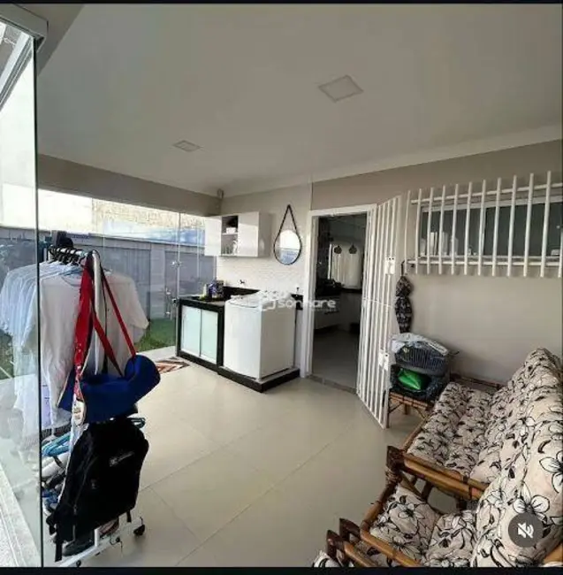 Casa com 3 quartos à venda, 360m2 em Planalto, Linhares - ES - imagem 5 Foto 5 de Casa com 3 quartos à venda, 360m2 em Planalto, Linhares - ES