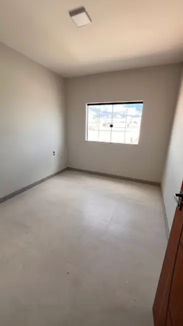 Casa com 3 quartos à venda, 180m2 em São José, Linhares - ES - imagem 6 Foto 6 de Casa com 3 quartos à venda, 180m2 em São José, Linhares - ES