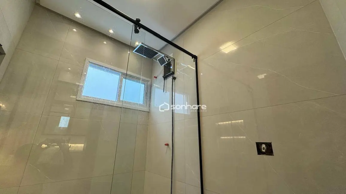 Casa com 3 quartos à venda, 360m2 em Três Barras, Linhares - ES - imagem 7 Foto 7 de Casa com 3 quartos à venda, 360m2 em Três Barras, Linhares - ES