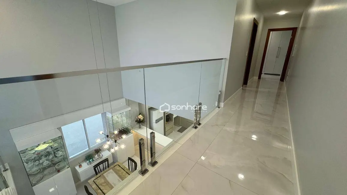 Casa com 3 quartos à venda, 360m2 em Três Barras, Linhares - ES - imagem 5 Foto 5 de Casa com 3 quartos à venda, 360m2 em Três Barras, Linhares - ES