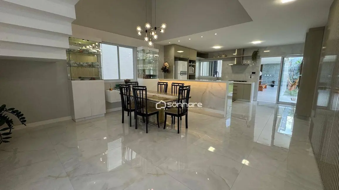 Casa com 3 quartos à venda, 360m2 em Três Barras, Linhares - ES - imagem 9 Foto 9 de Casa com 3 quartos à venda, 360m2 em Três Barras, Linhares - ES