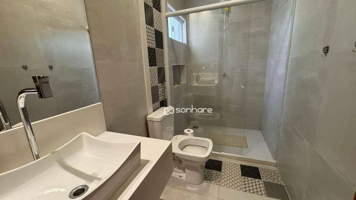 Casa com 3 quartos à venda, 180m2 em Interlagos, Linhares - ES - imagem 9 Foto 9 de Casa com 3 quartos à venda, 180m2 em Interlagos, Linhares - ES