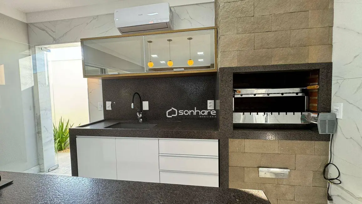 Casa com 4 quartos à venda, 604m2 em Nova Betânia, Linhares - ES - imagem 2 Foto 2 de Casa com 4 quartos à venda, 604m2 em Nova Betânia, Linhares - ES