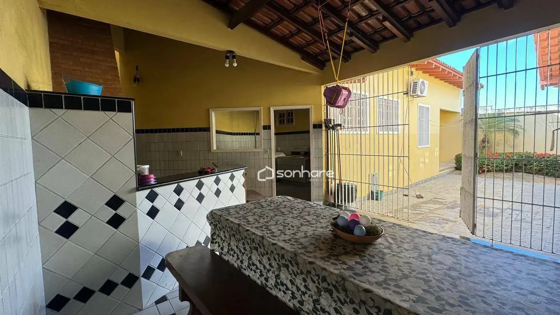 Casa com 3 quartos à venda, 360m2 em Centro, Linhares - ES - imagem 9 Foto 9 de Casa com 3 quartos à venda, 360m2 em Centro, Linhares - ES