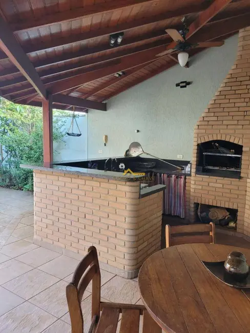 Foto 9 de Casa com 3 quartos à venda, 375m2 em Jardim Glória, Americana - SP