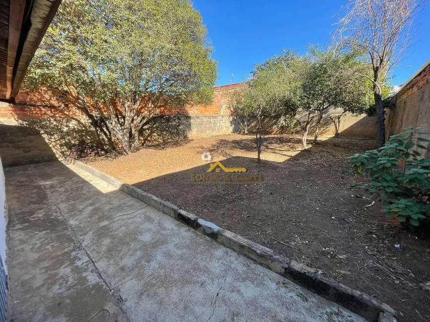 Casa com 2 quartos à venda e para alugar, 160m2 em Jardim Brasil, Americana - SP - imagem 4 Foto 4 de Casa com 2 quartos à venda e para alugar, 160m2 em Jardim Brasil, Americana - SP
