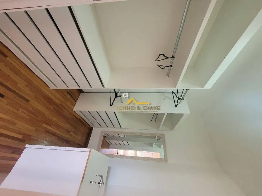 Casa de Condomínio com 3 quartos para alugar, 290m2 em Jardim Imperador, Americana - SP - imagem 5 Foto 5 de Casa de Condomínio com 3 quartos para alugar, 290m2 em Jardim Imperador, Americana - SP