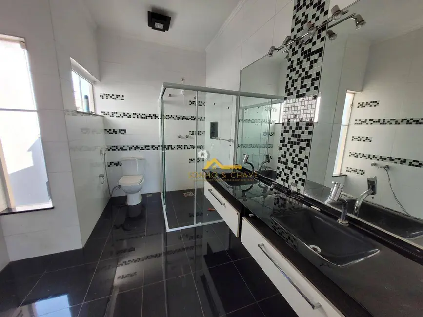 Casa de Condomínio com 3 quartos para alugar, 290m2 em Jardim Imperador, Americana - SP - imagem 4 Foto 4 de Casa de Condomínio com 3 quartos para alugar, 290m2 em Jardim Imperador, Americana - SP