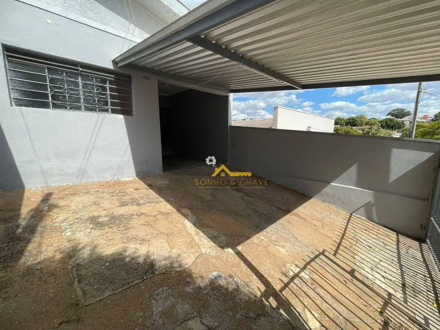 Foto 1 de Casa com 2 quartos para alugar, 60m2 em Vila Bertini, Americana - SP